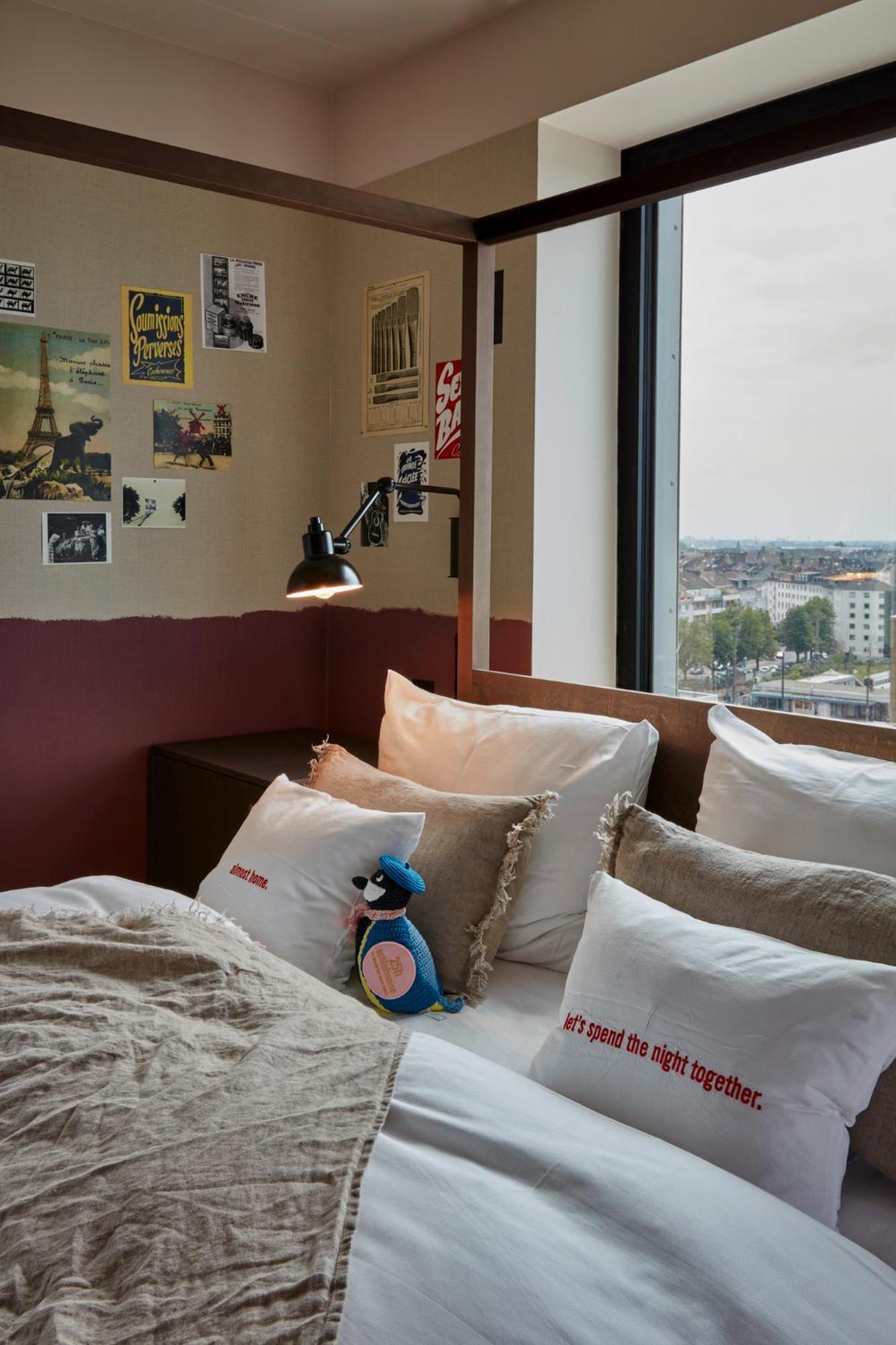 25Hours Hotel Das Tour Dusseldorf Bilik gambar